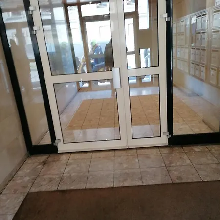 Appt Centre St Marc-possibilite De Parking *