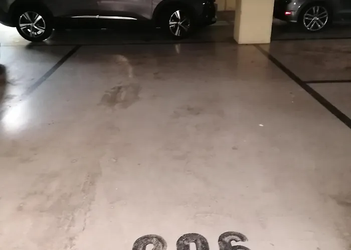 Appt Centre St Marc-possibilite De Parking Руан