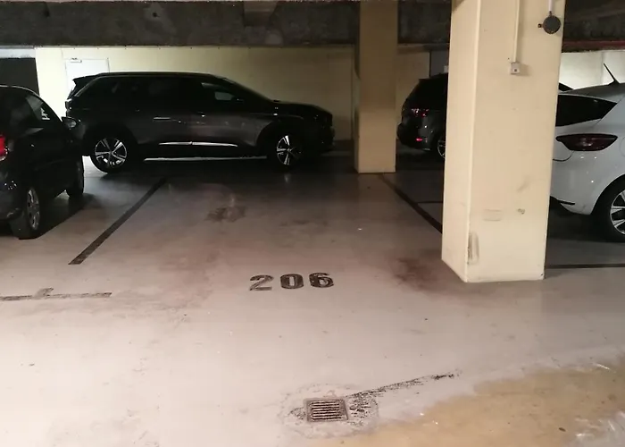 Appt Centre St Marc-possibilite De Parking Апартаменты *
