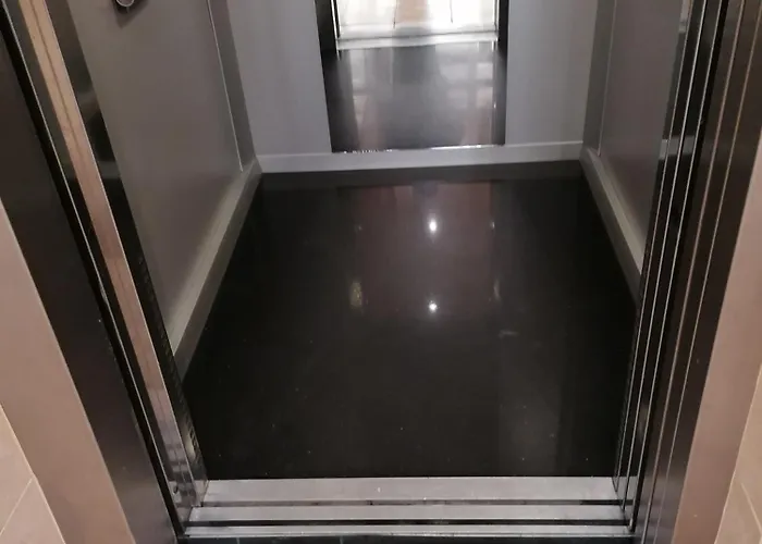 Апартаменты Appt Centre St Marc-possibilite De Parking Руан